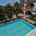 Apartments Paradis